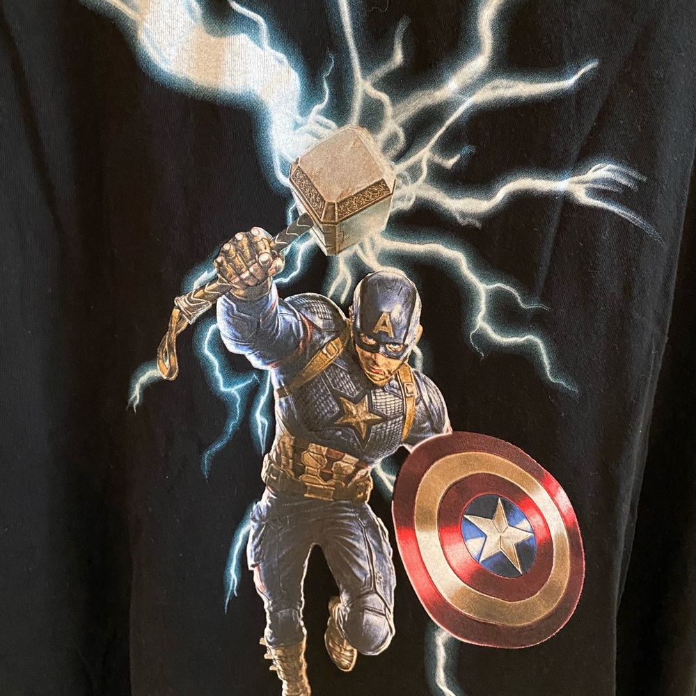 Avengers Endgame Capt America Hammer tee